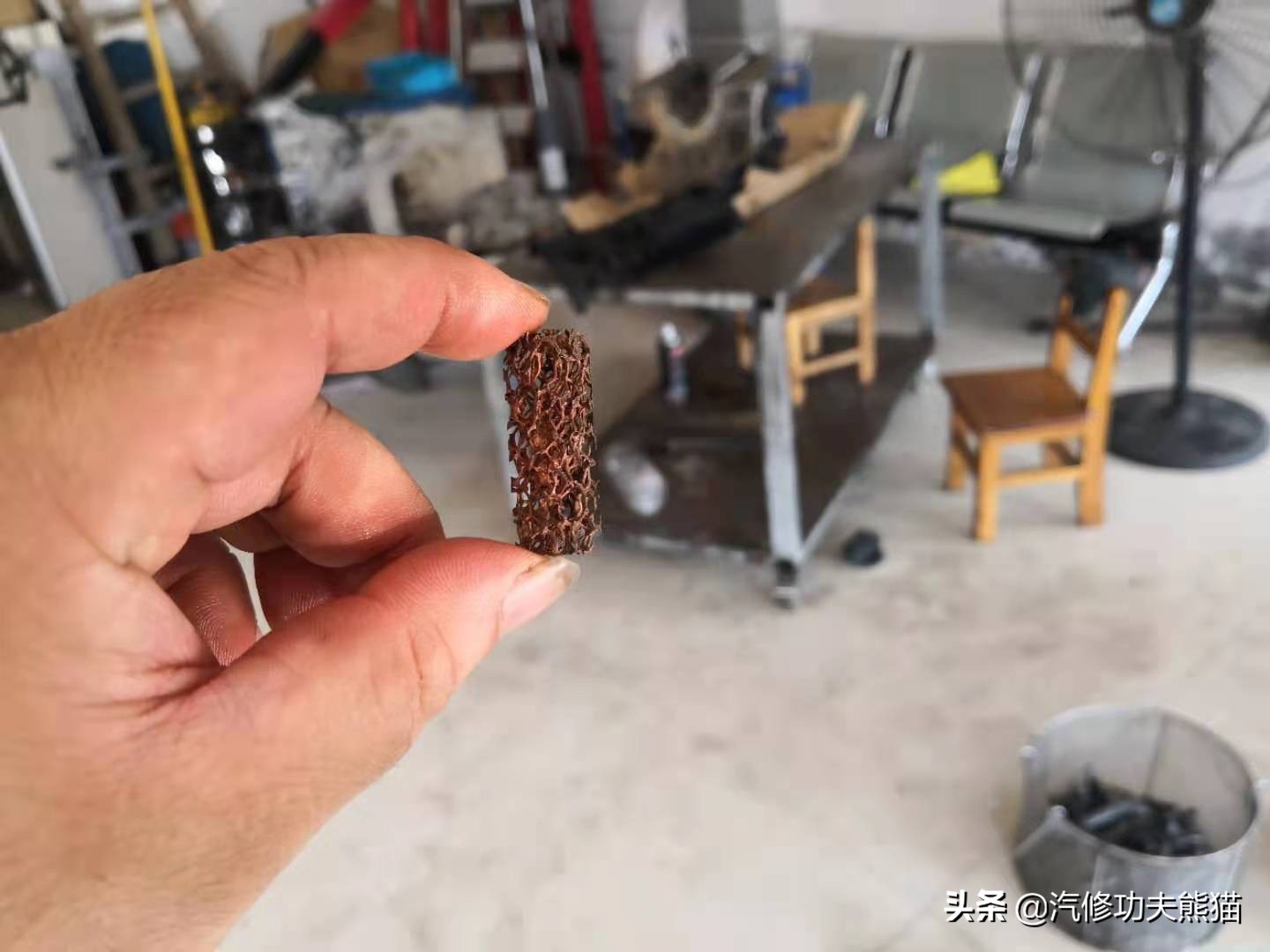 奥迪a6l烧机油1000公里烧多少正常,老a6l烧机油严重