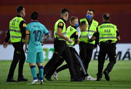 空场球赛,足球比赛为什么连续空场