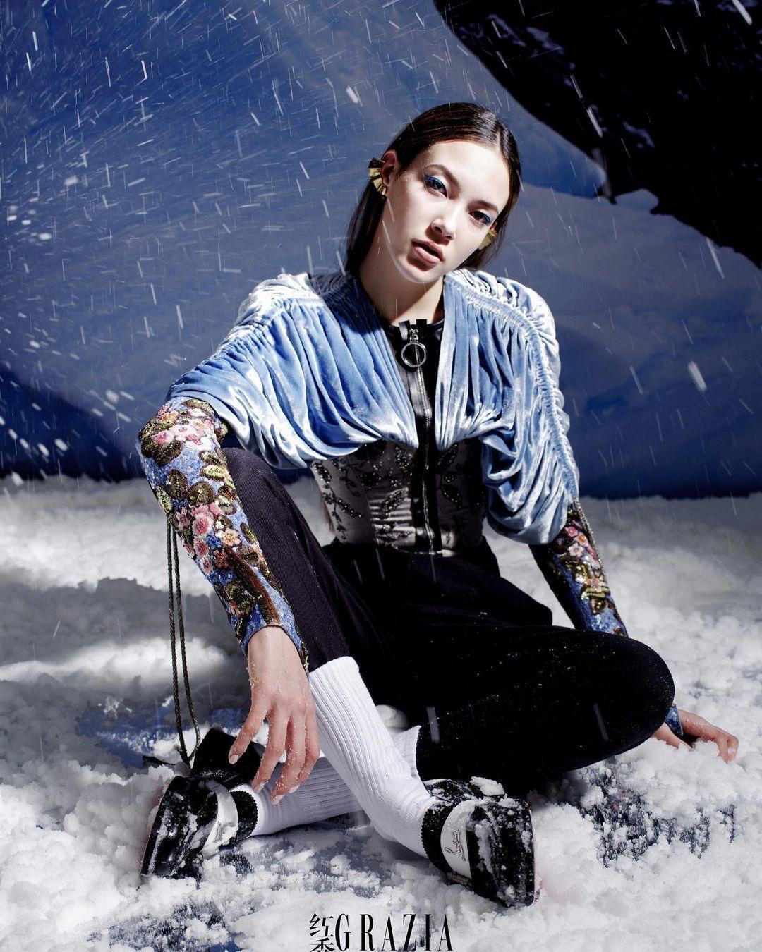 爽文般人生！天才学霸+世界冠军+绝美模特，17岁中美混血女孩火了