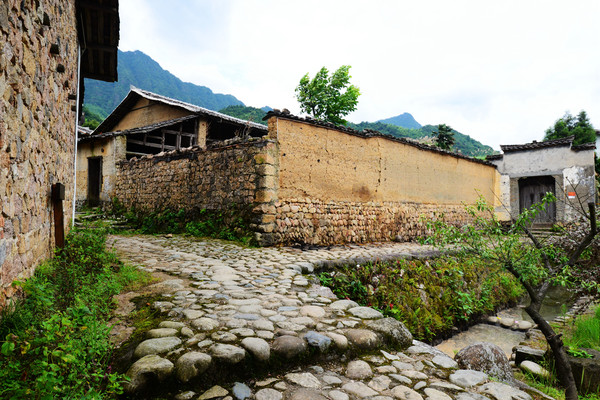 仙山岭,江西的“扎尕那”,万里茶道第一村,却被无数游客错过