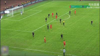 我希望我的盖世英雄脚踏七彩祥云,脚踏七色云彩的盖世英雄