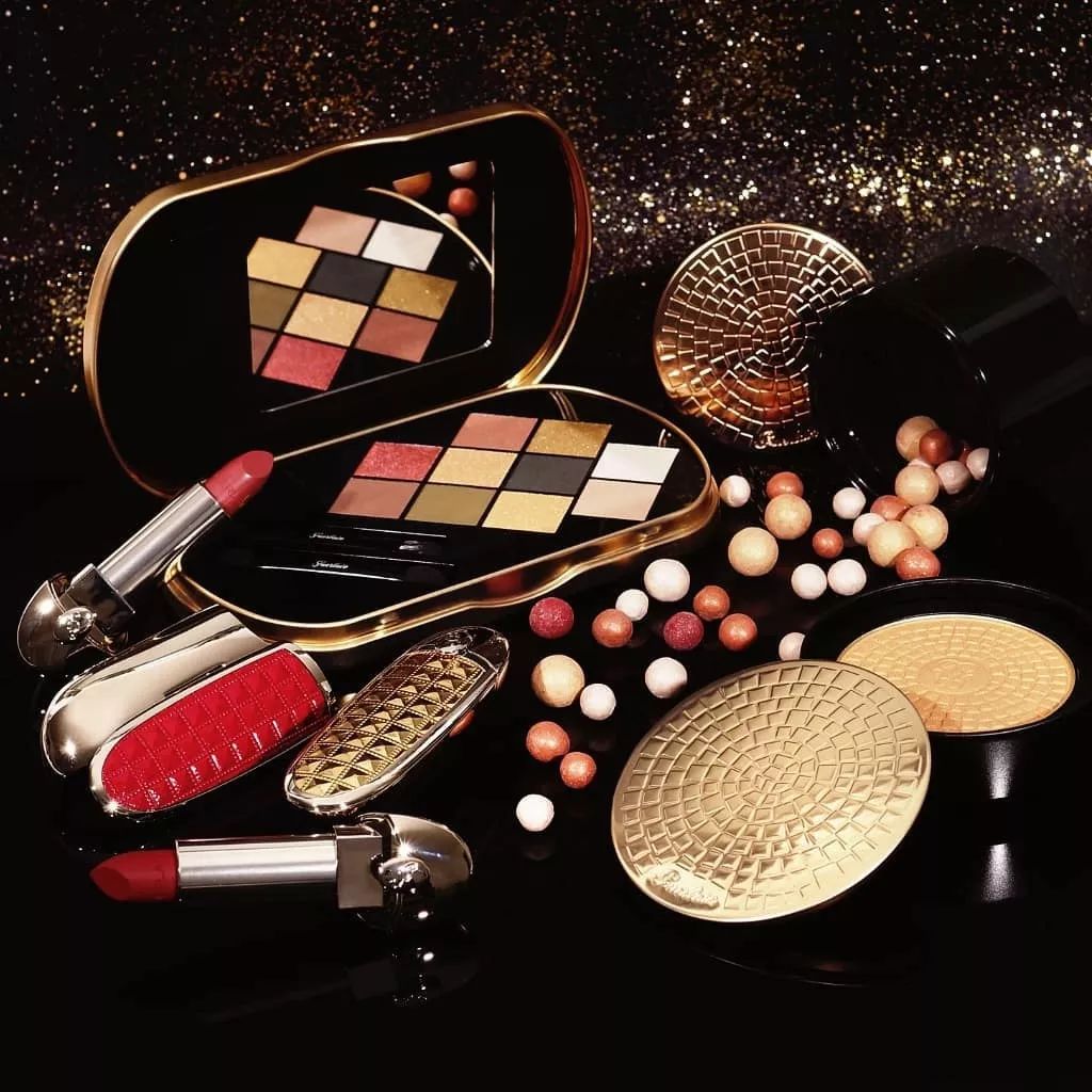 mac2019圣诞限定高光是什么,mac圣诞套装试色2019