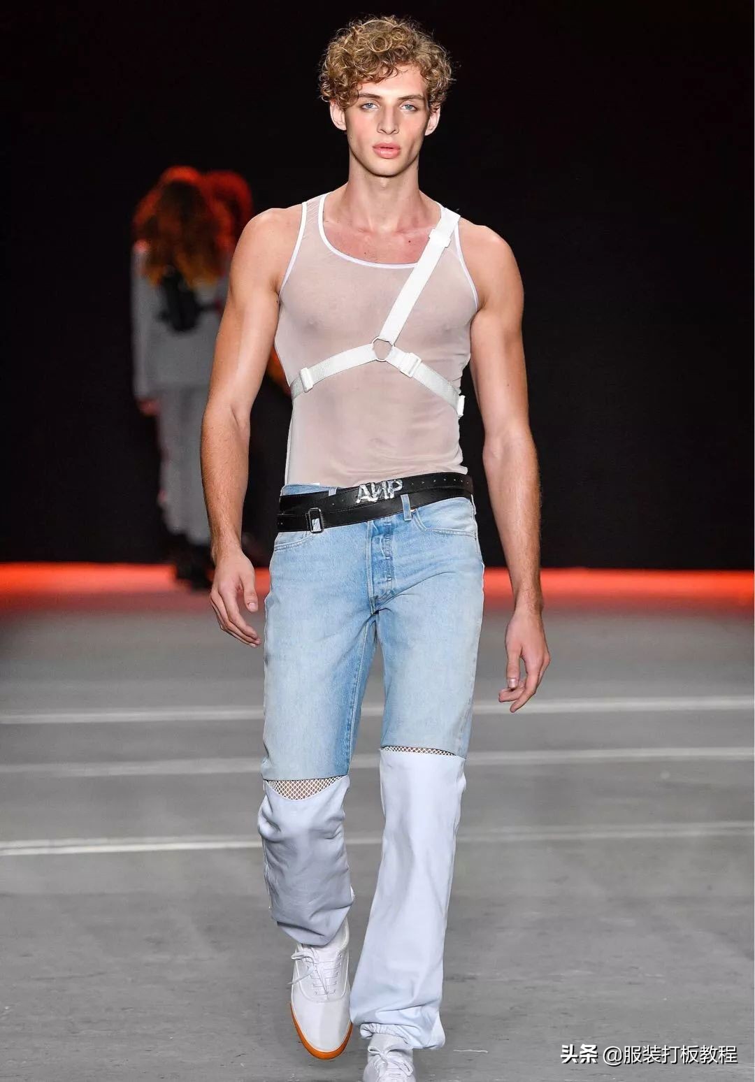 拼接设计潮流套装,拼接服装系列款式图大全