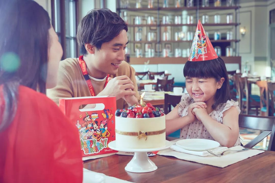 怎么给宝宝庆祝生日快乐,宝宝生日最简单的生日仪式