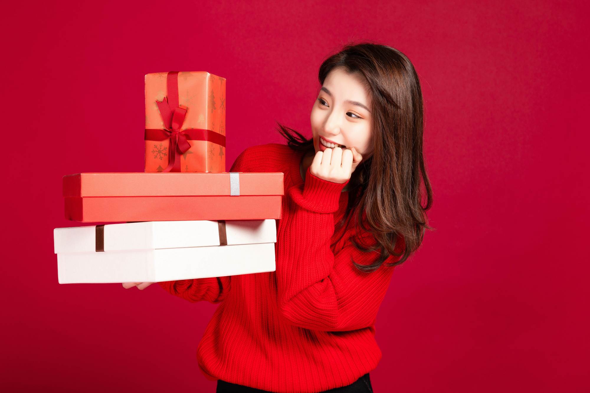 七夕情人节，女人最想要的礼物是什么？听听女人们自己怎么说