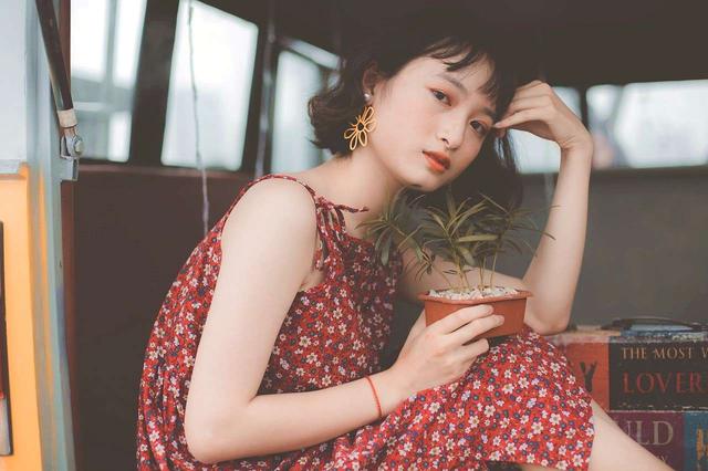 女人为什么会痴迷一个男人,男人特别痴迷一个女人的原因