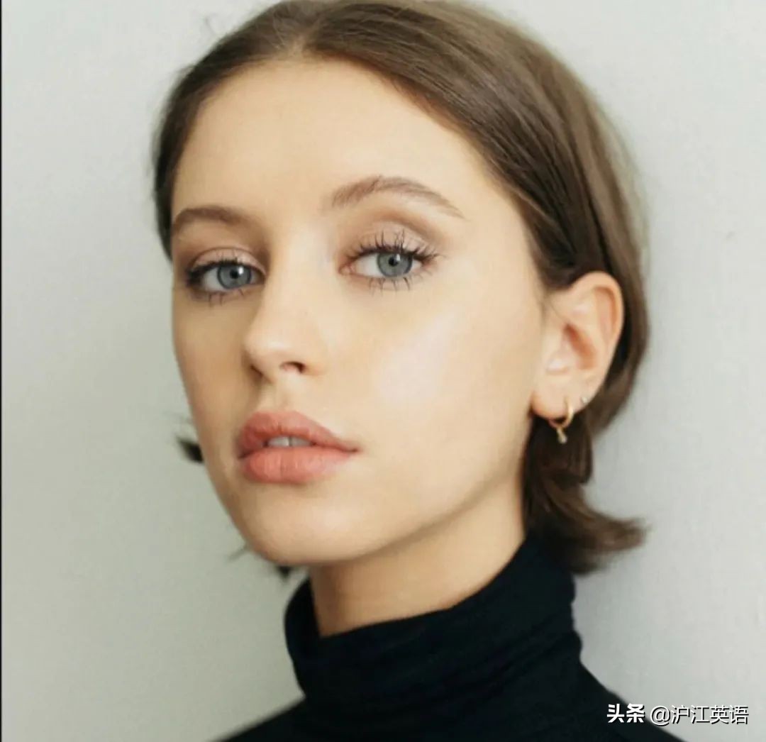 裘德洛颜值巅峰照片,裘德洛颜值巅峰年龄