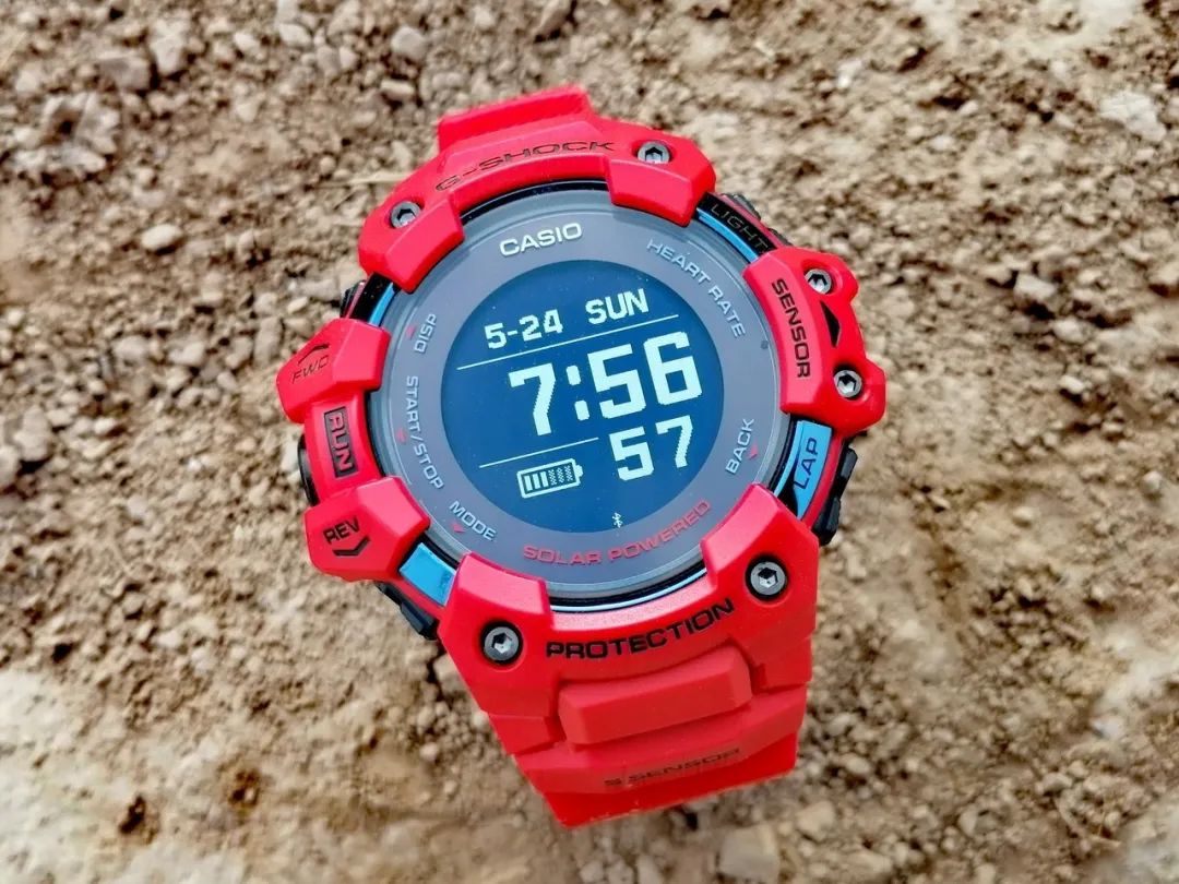 卡西欧gbd-h1000gps功能,卡西欧gbd-h1000有六局电波吗