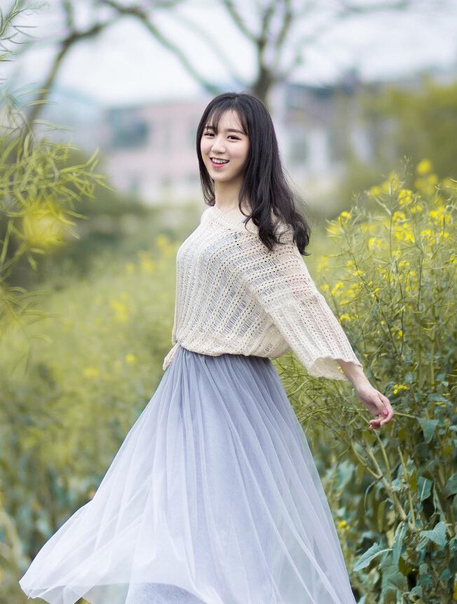 拍照必备的8个pose,今天分享几个实用的拍照姿势