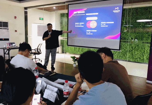 一场直播电商革命,一场电商直播诺曼底登陆