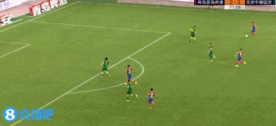 一场3比3揪出国安罪人！“站桩式”防守坑惨球队，明显出工不出力