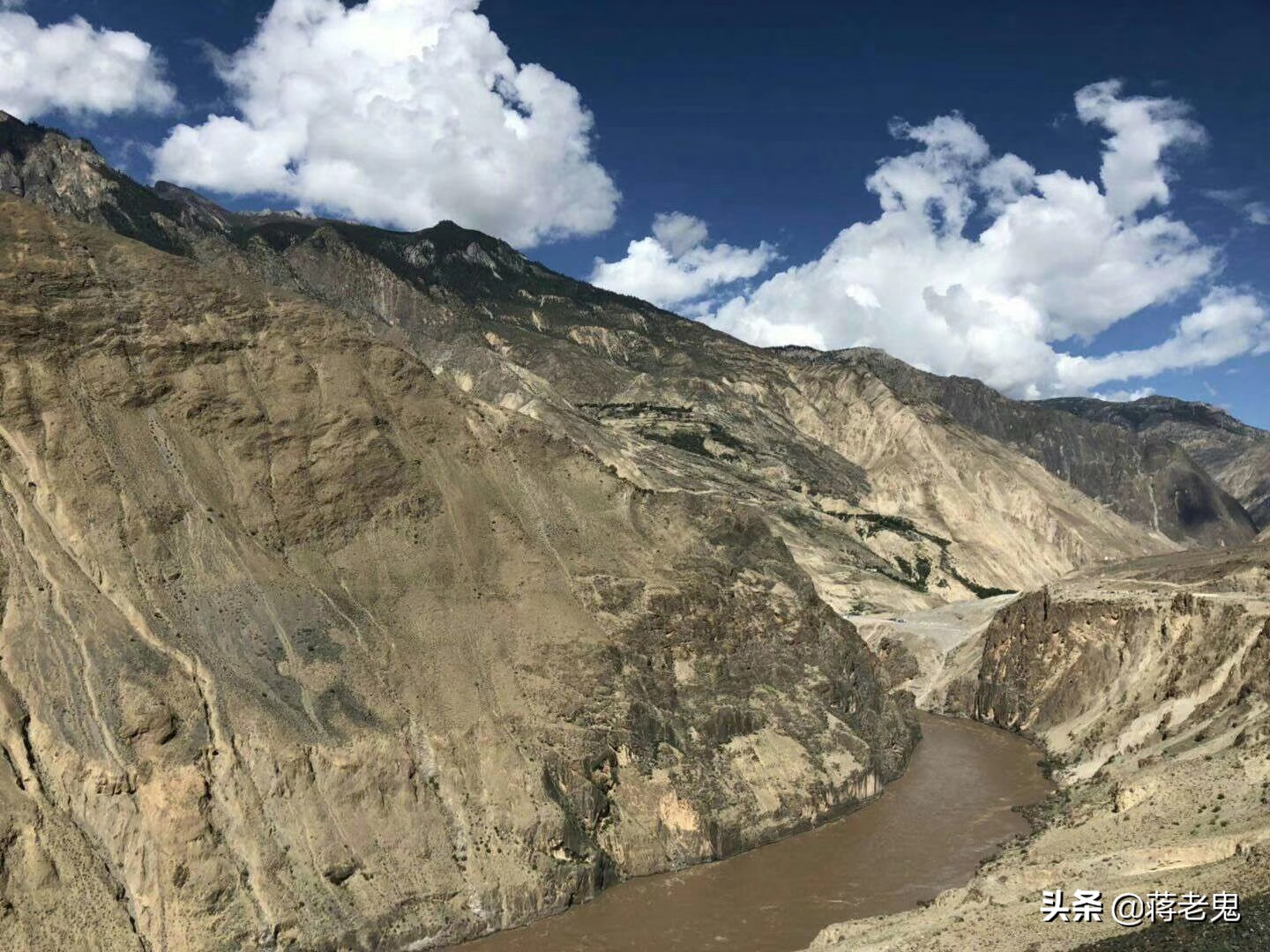 带着老婆，老婆闺蜜，大姨子和小姨子一起单车*藏西**自驾游（完）