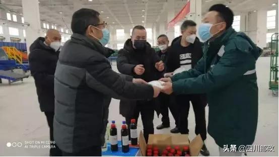 深入一线扎根一线,邮政员工坚守一线