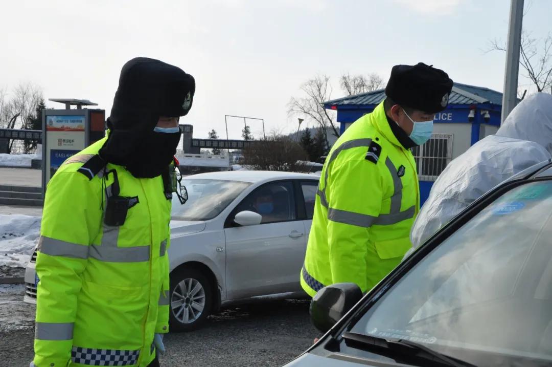 【疫情当前警察不退】一天到晚不回家，你到底在忙啥？