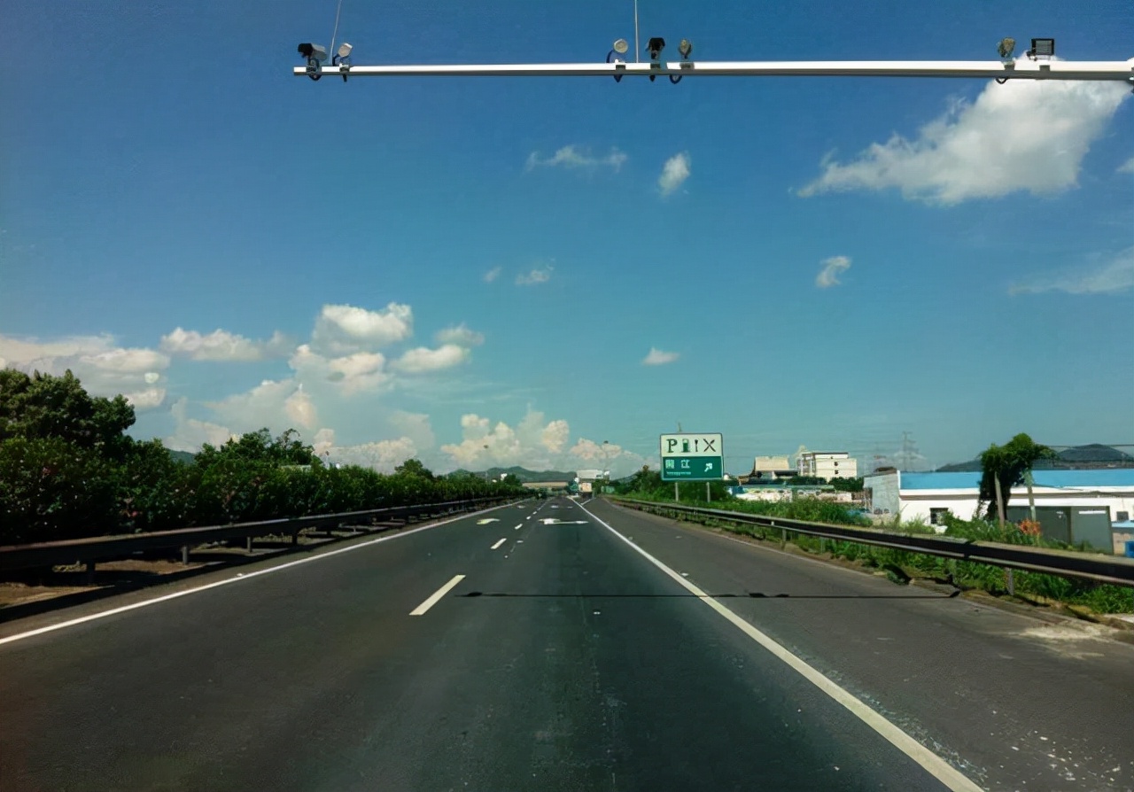 各种摄像头的作用是什么,违章摄像头有哪几种