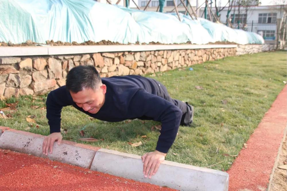 交警开展综合体能测试,交警体能测试