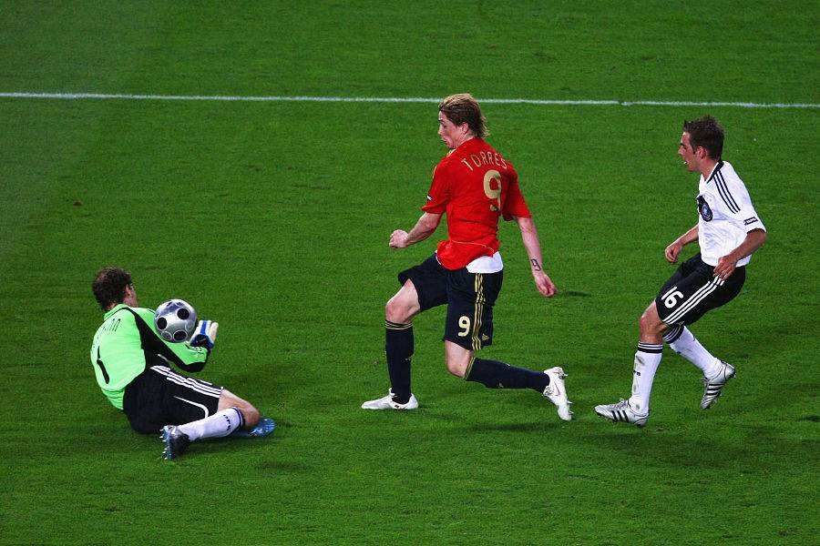 足球的青春回忆,关于足球青春的作文