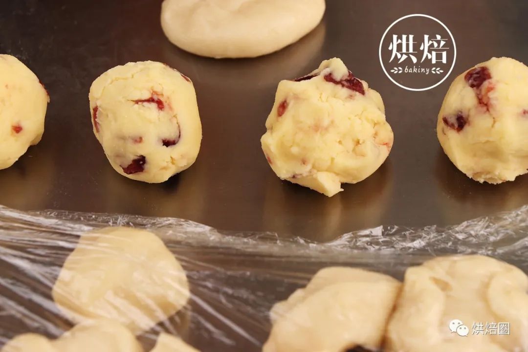 松软又好吃的绿豆饼做法,不用和面绿豆饼家常做法