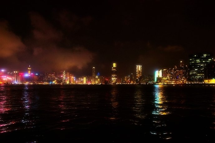 维多利亚港夜游后去澳门,夜游香港维多利亚港笑看风云
