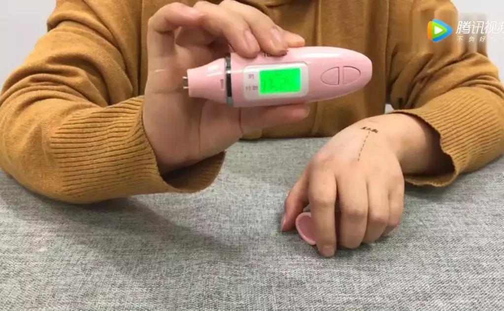 素颜霜和贵妇霜哪个更好,测评克丽缇娜洁肤霜