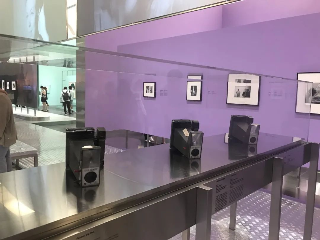 安迪沃霍尔的预言,三十年后我们的生活将是什么样子