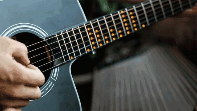 如何给儿童挑选吉他,小孩初学吉他怎么挑选吉他