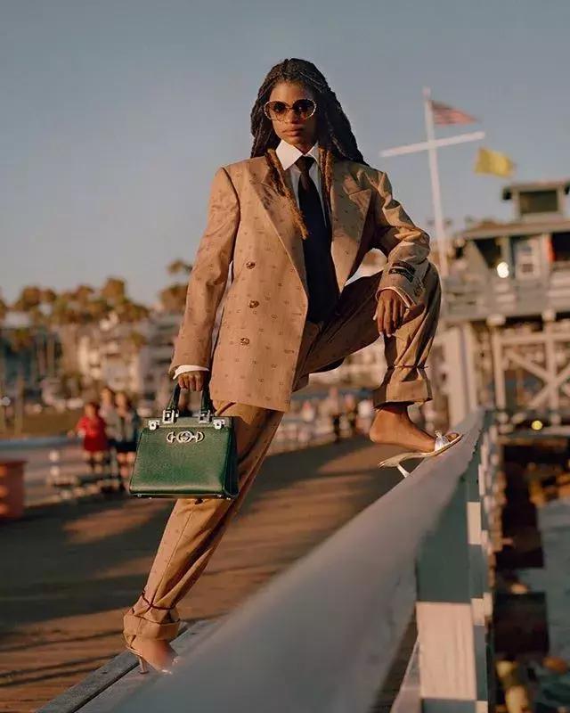 肖战李圣经同屏,李圣经肖战