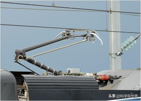 磁悬浮列车和高铁的区别是什么,磁悬浮列车应用了什么原理运行的