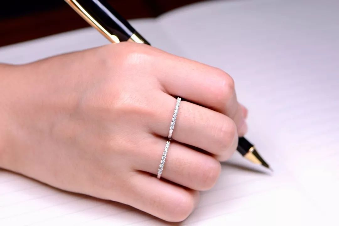 漂亮的成品戒指欣赏无修图