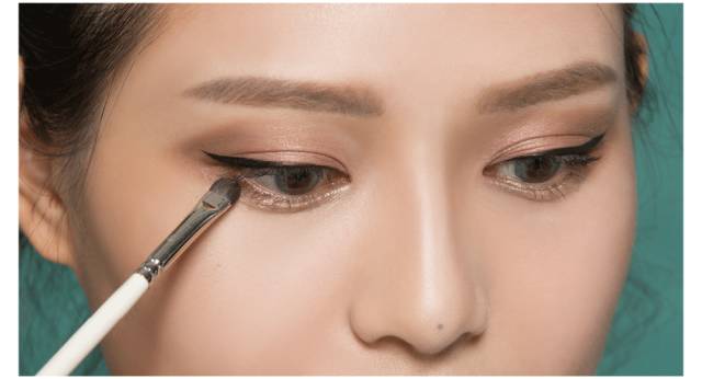 美妆的十个小技巧,美妆三个技巧视频