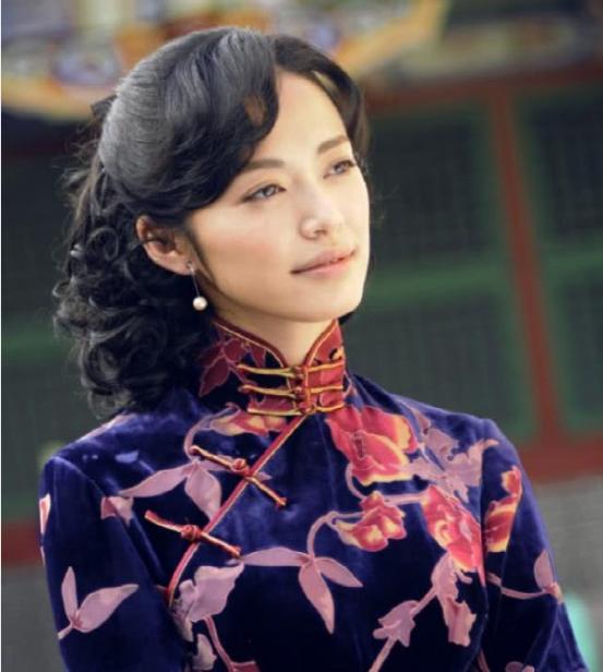 潜伏12位演员,潜伏剧组里有个真正的罪犯是谁