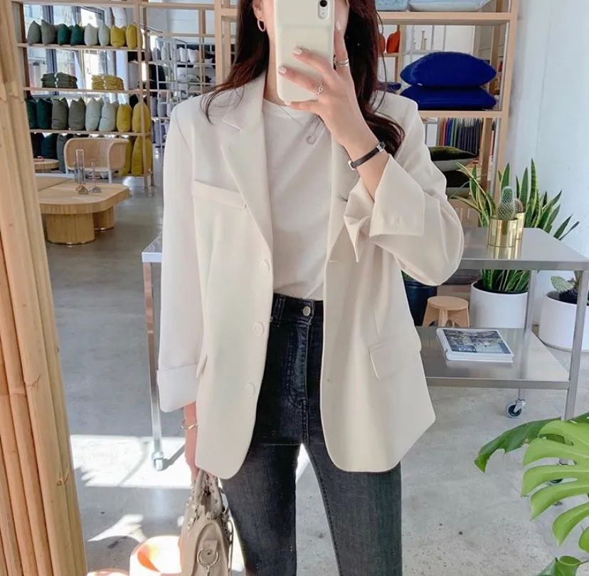 杨幂一万块钱毛衣,杨幂什么单品都能穿好