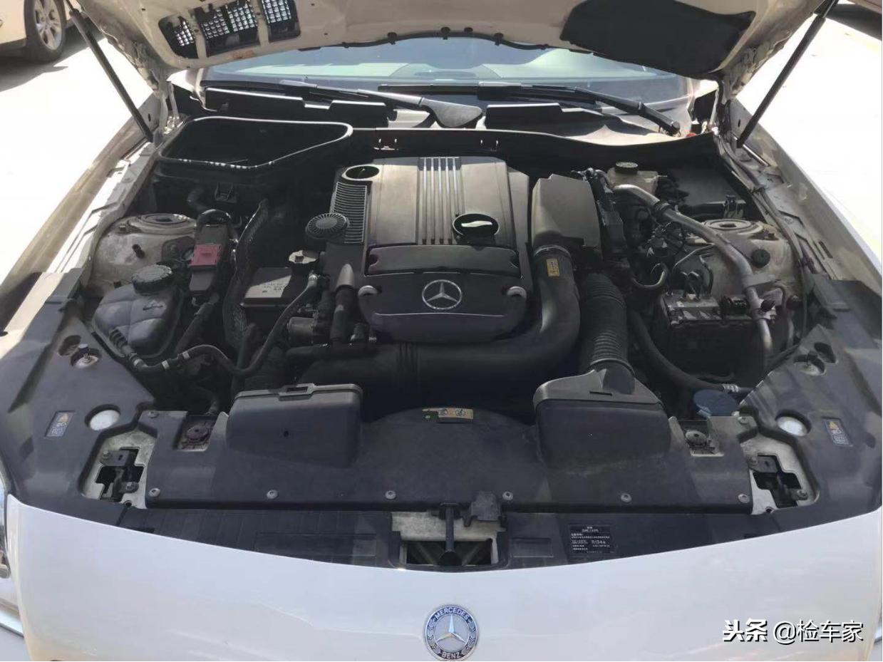 不到10万块钱的奔驰slk,2012年的奔驰slk200值多少钱