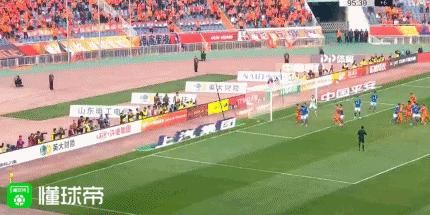鲁能6-0进决赛再遭争议判罚,鲁能惨败最后时刻到底有多绝望