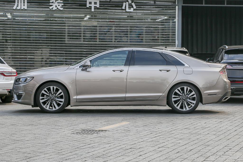 叫好不叫座的一款车，林肯MKZ实力不错，为何总被人所低估