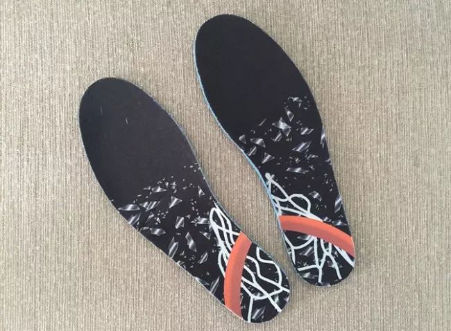 aj1低帮扣碎篮板细节问题,aj1扣碎篮板低帮怎么看是真是假