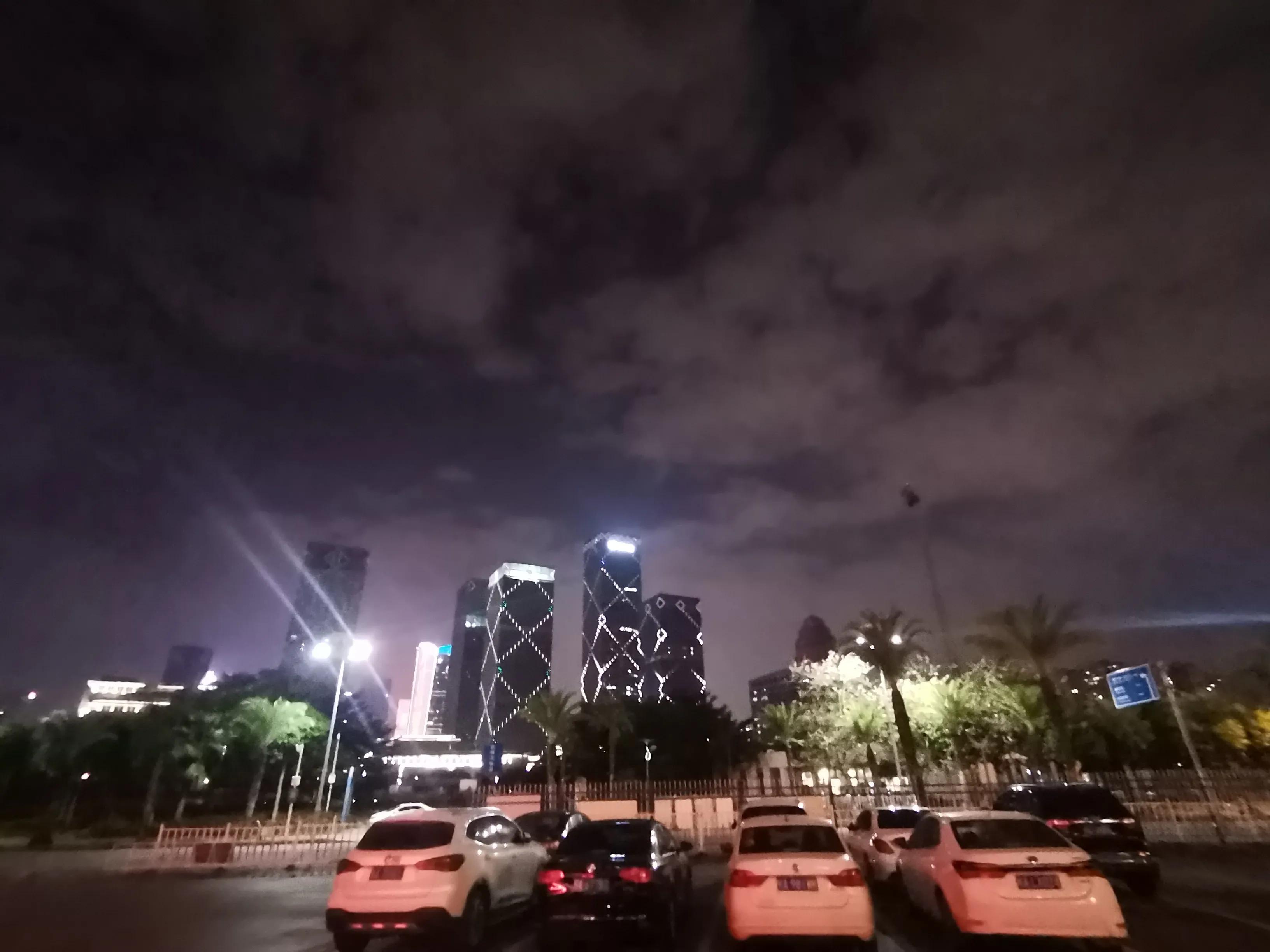 广西体育中心1号足球训练场,南宁足球体育训练基地