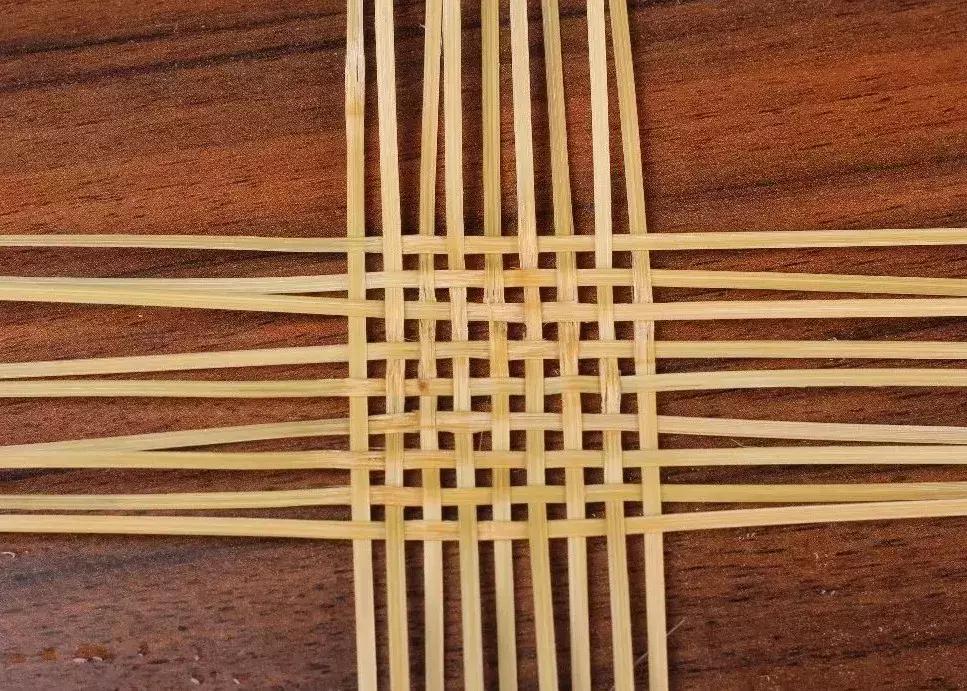 巴奴非遗竹编发簪怎么戴,简单的手工木制发簪教程