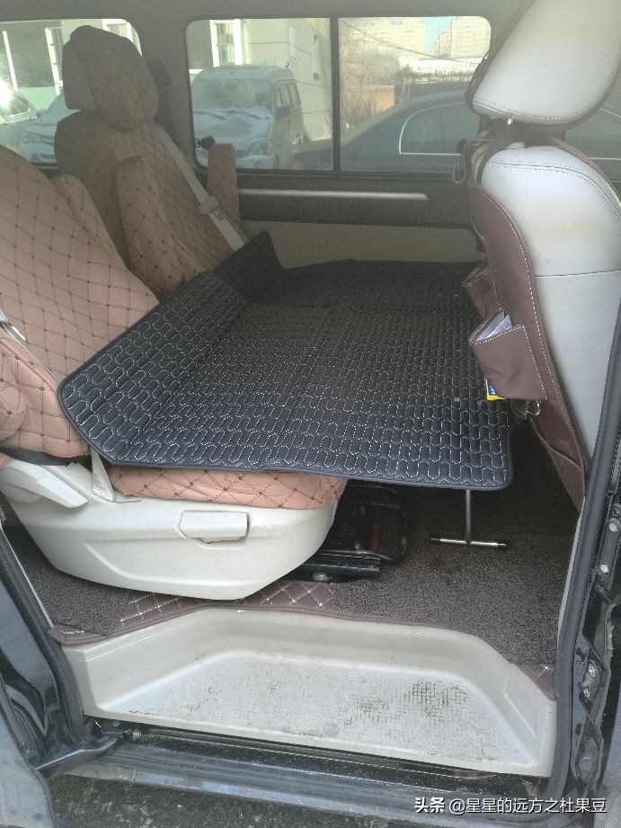 自驾游床车改装座椅视频,自驾游改床车最佳方法