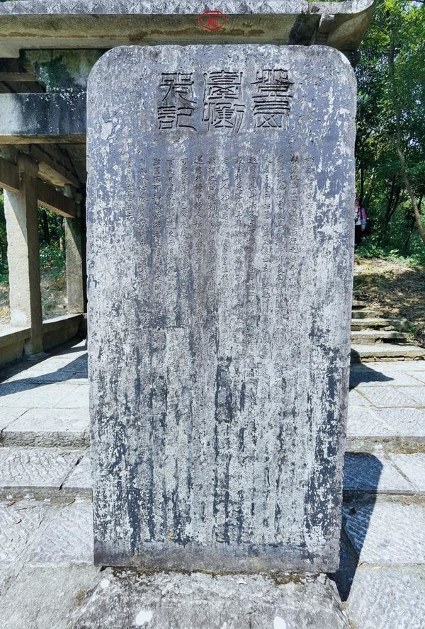 桐庐夜游富春山居景区,桐庐富春江夜游和白天游