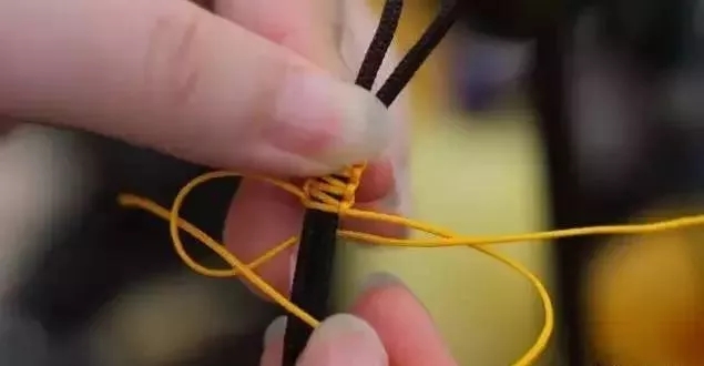 文玩核桃手串单线打结方法,常见的手串编绳教程