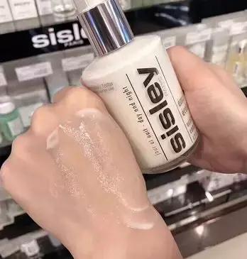 年度好物疯狂推荐,专业人士眼里的平价护肤好物