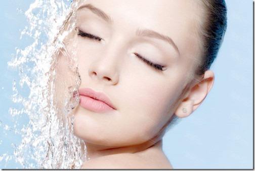 秋冬平价化妆水爽肤水测评,容美泉凝萃水润焕颜套盒怎样用