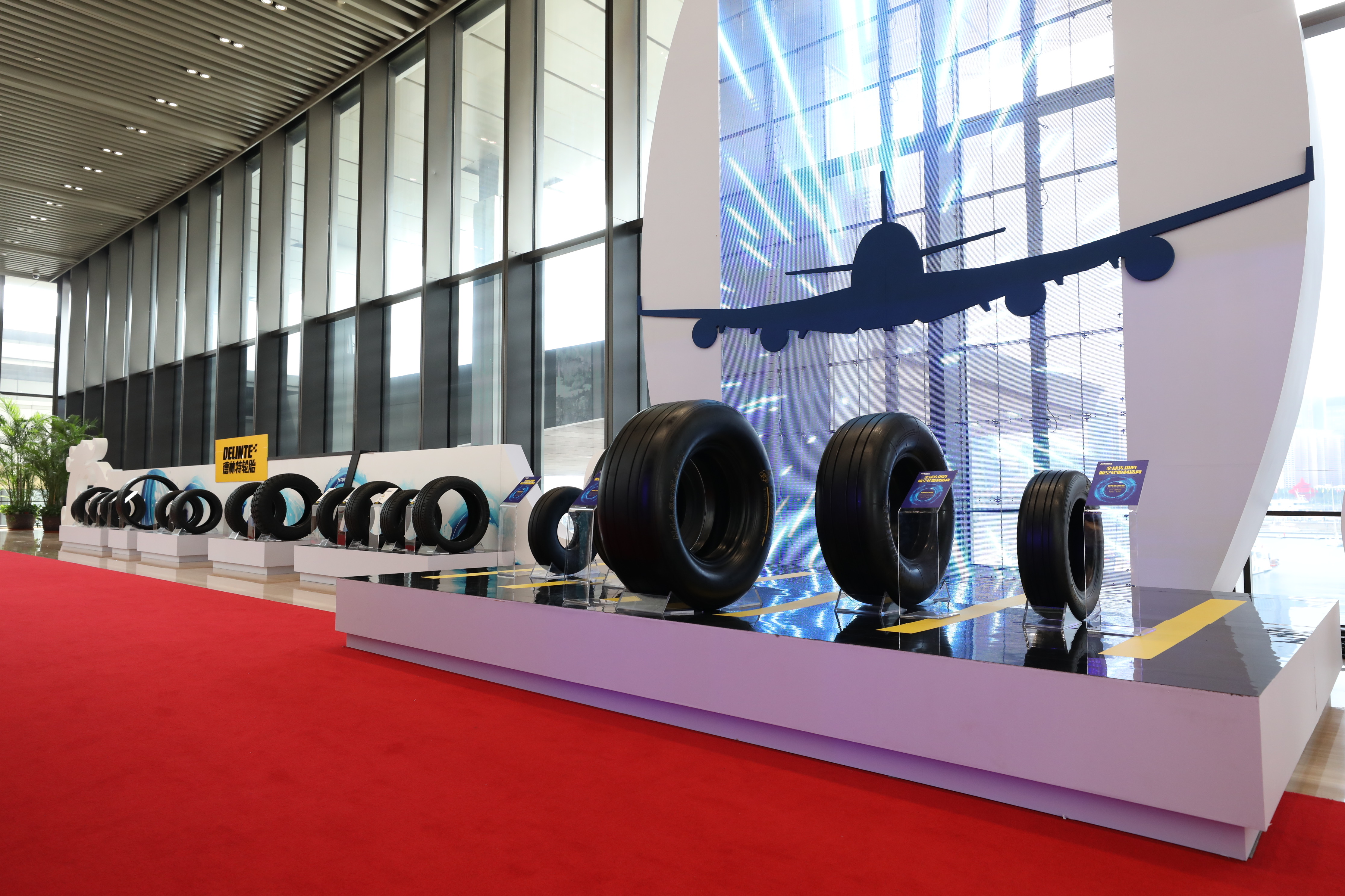 《王牌对王牌》轮胎市场黑马“森麒麟”深度解析