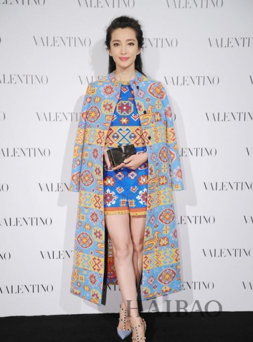 valentino金属铆钉高跟鞋,valentino铆钉高跟鞋价格