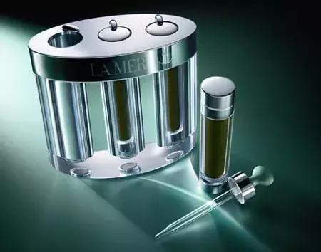 一支口红79贵吗,一支口红一百多一瓶粉底液