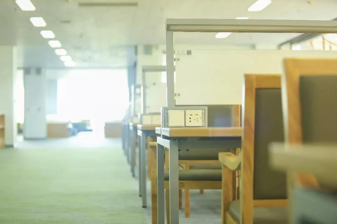 辽宁省高校(三十二)大连外国语大学