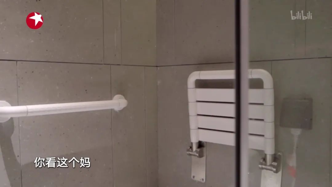 青岛一对夫妻双房出售,青岛100平两房变四房改造