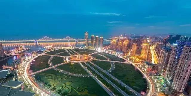 青岛和大连旅游哪个城市好,青岛三亚厦门大连哪个最好