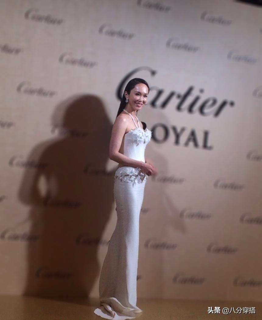 范文芳时尚服饰搭配,范文芳褶皱裙